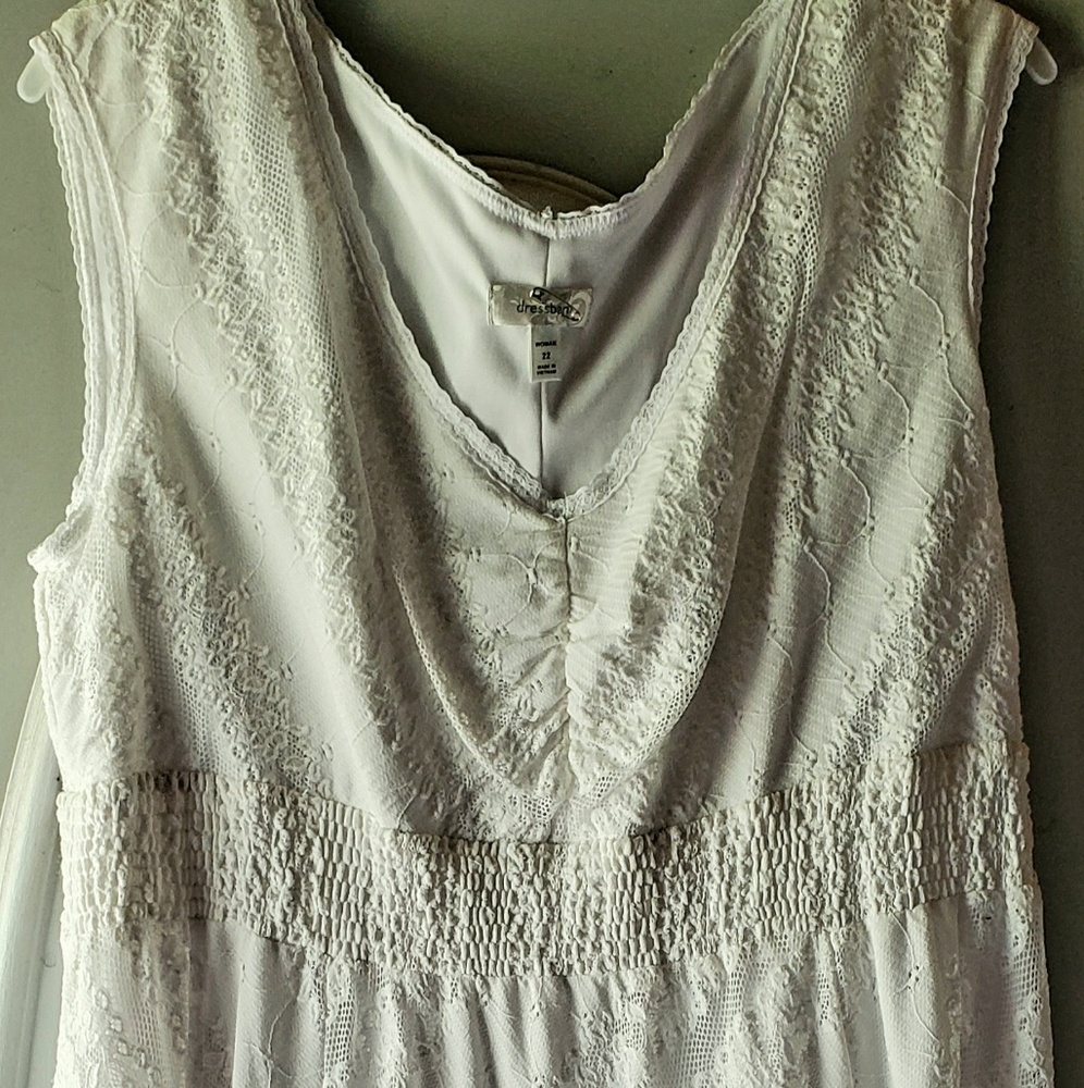 Dress Barn white Sleeveless women's dress